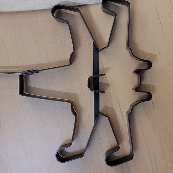 Williams-Sonoma Star Wars Falcon Tie Fighter X-Wing Metal Pancake Molds - Picture 6 of 10